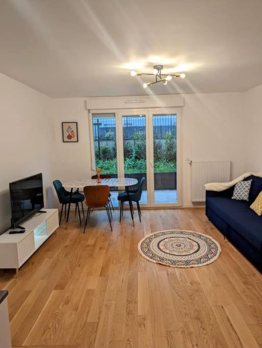 Charmant T2 Tout Neuf Avec Parking Plaisir Exteriér fotografie